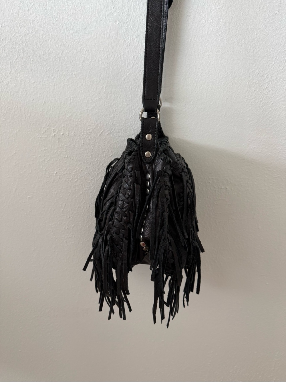 Sam Edelman Black Fringe Crossbody Bucket Bag - Women's Fashion - Picture 6 of 10
